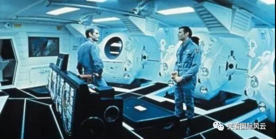 库布里克的《2001太空漫游》1968年上映.jpg