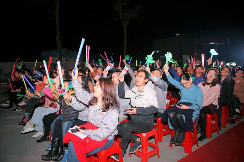 联欢晚会现场23.jpg
