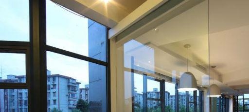让我们陶醉在这丛林搬的办公室装修空间中吧