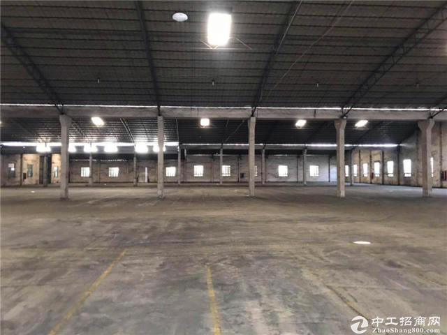 番禺钟村7000方厂房出租，中高10米，物流仓库