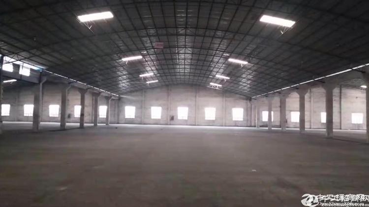 出租番禺钟村工业区大型钢构7000平米，有房产证