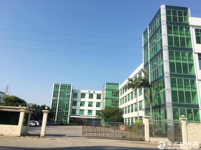 近广州，番禺独门独院5000方带装修厂房仓库出租。