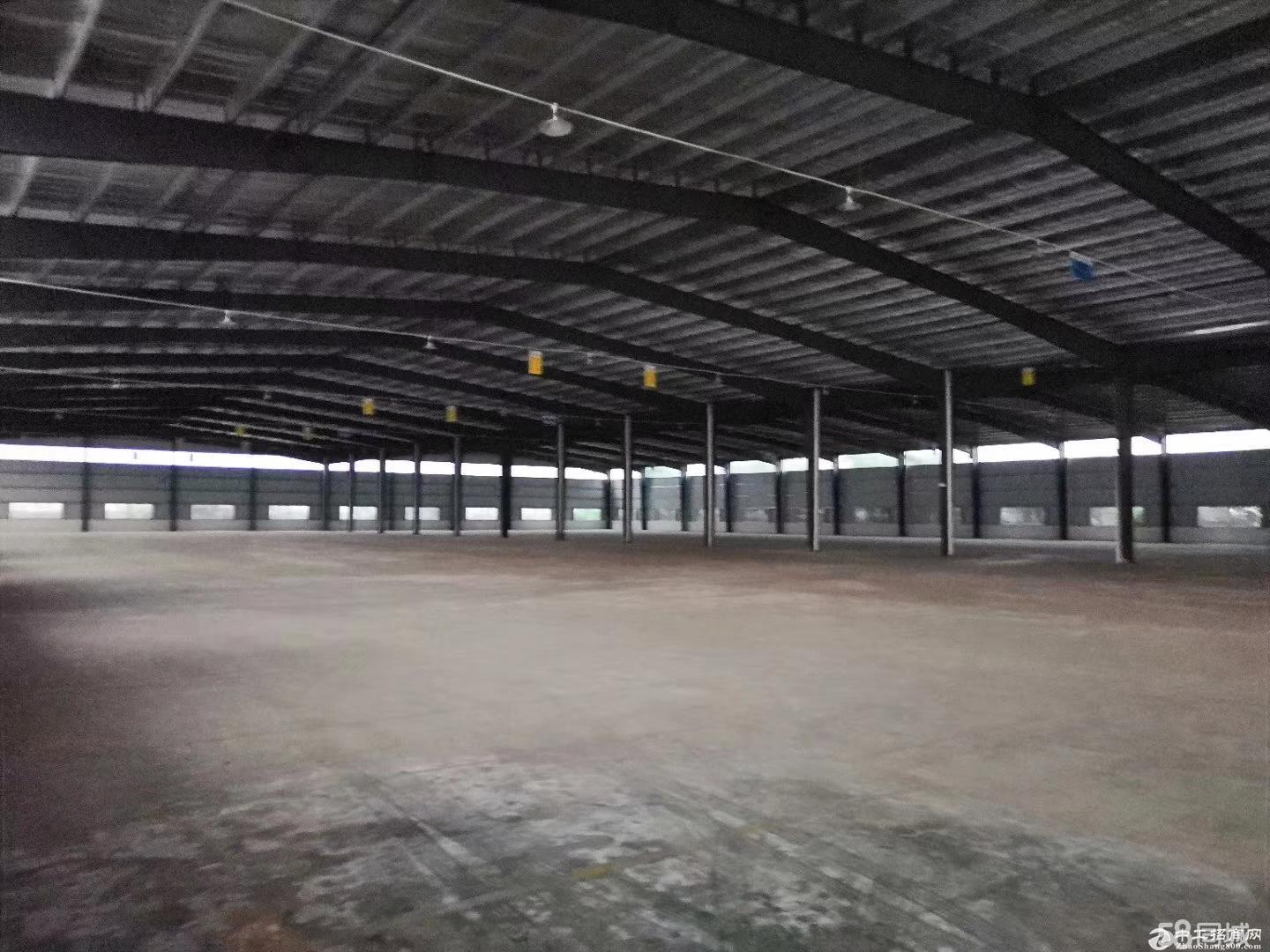 新华工业区单层9米厂房招租4500方可办环评