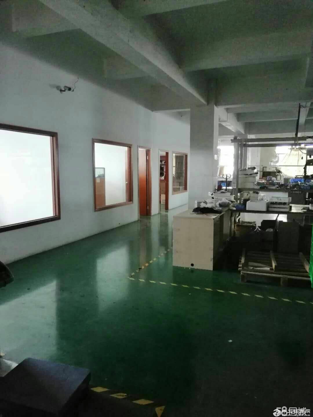 新塘大型红本独院工业园区厂房仓库出租1500平方证件齐全