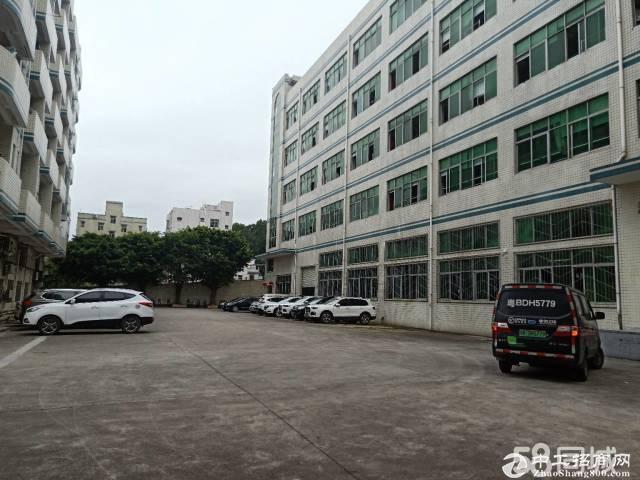 深圳平湖捷威工业区楼上200平办公仓库