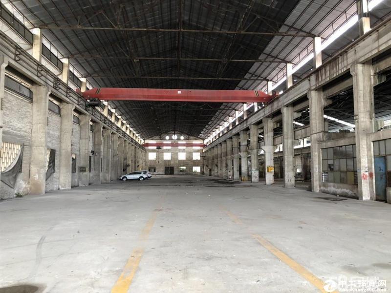 广州市黄埔区新出30000平方简易仓库出租，空地大，带独立办公