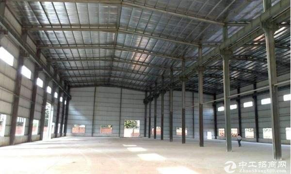 出售稀缺钢结构厂房，层高10米，可按揭。
