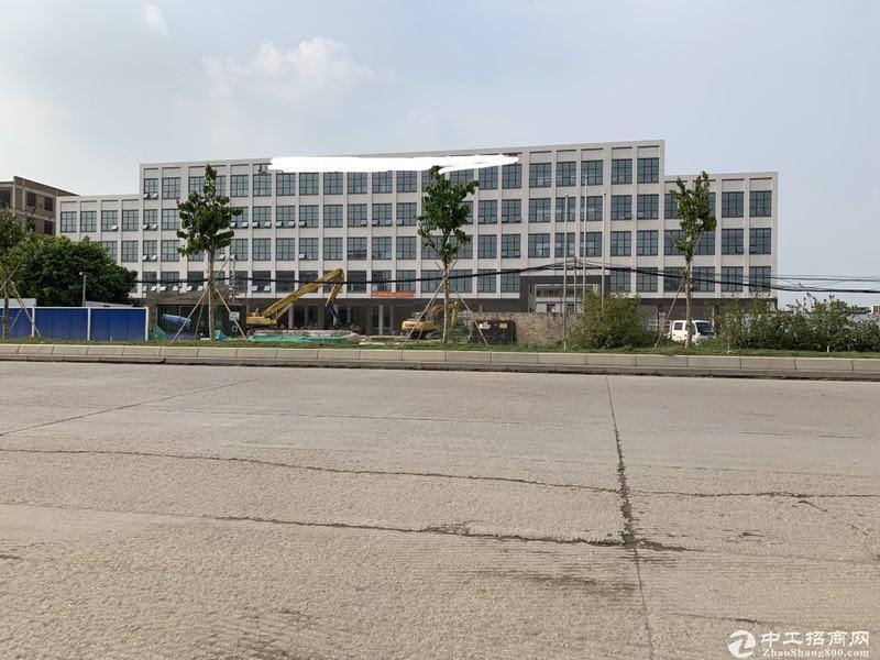 广州番禺7600平厂房仓库出租3台货梯可分层独门独院近地铁