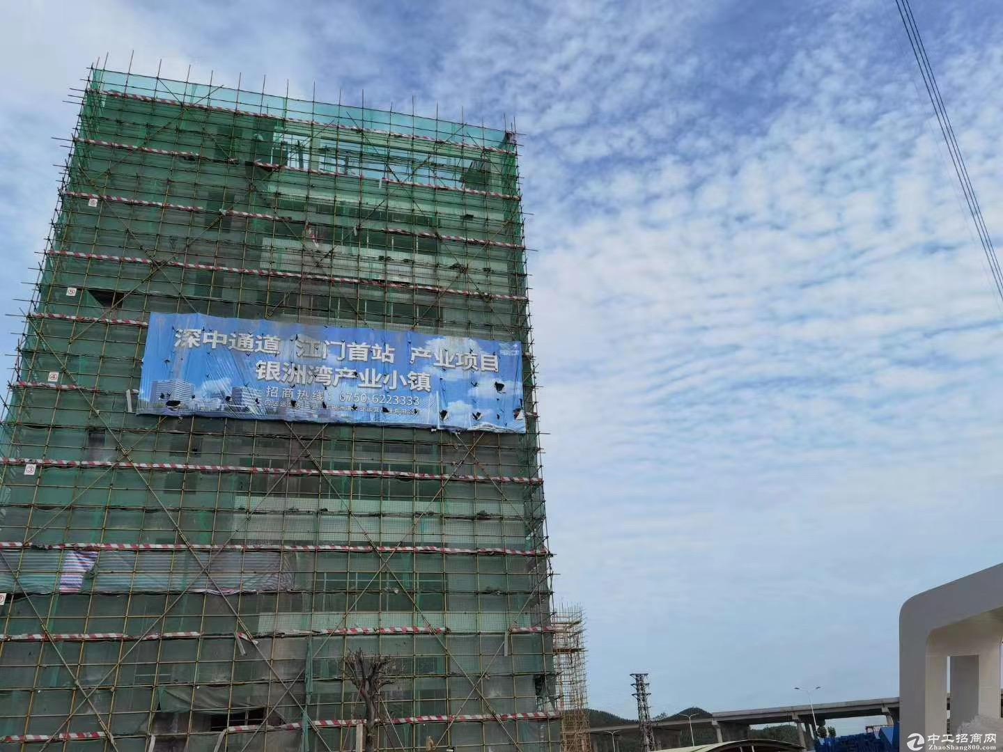 独栋厂房出售，每层一户一证，产权式销售，可整栋购买，不限购
