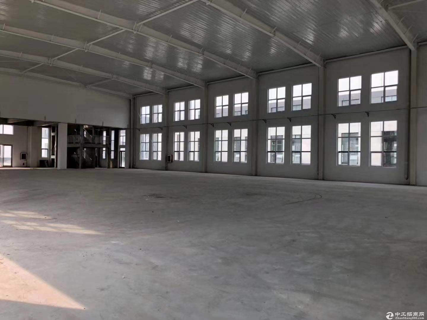 良村开发区800平单层厂房  高度10米 独院厂房出售