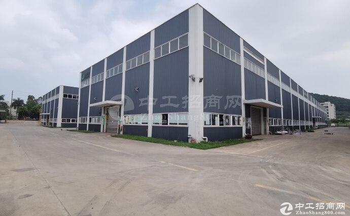 中山市全新钢结构厂房5500平电商仓库招租。可分租