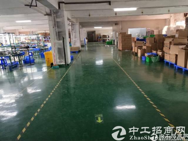 工业厂房装修地坪漆如何选择最靠谱？