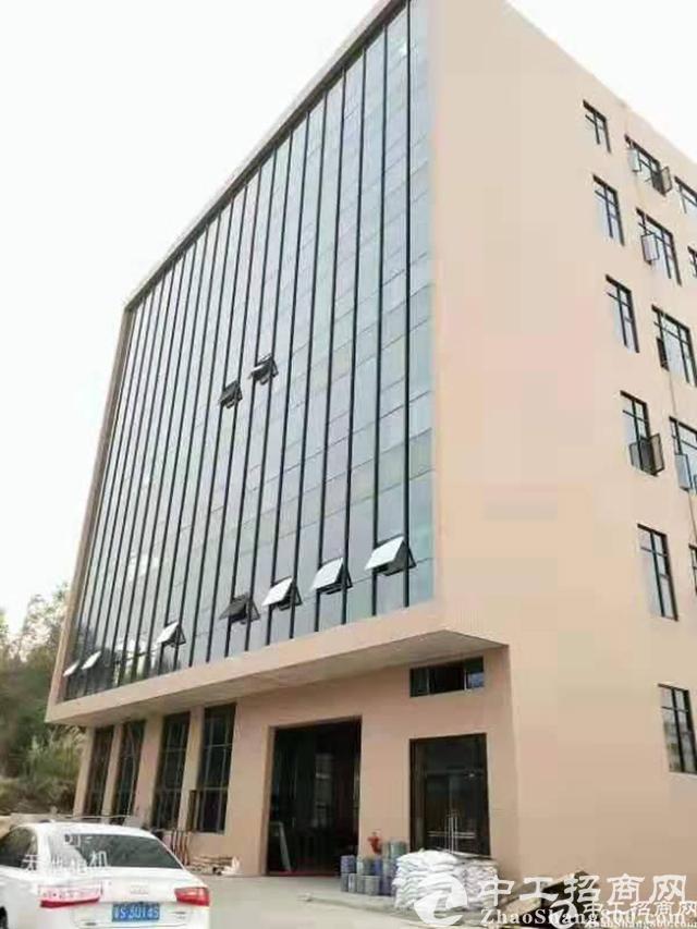 杭州厂房装修之刮腻子粉施工如何进行到底