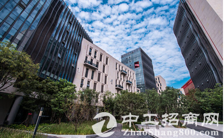 产业地产100讲(34)：工业地产商业化  投资产业地产是 “蓝海”or“红海”？