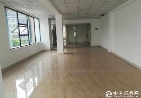 黄江精装修单层面积1800平米豪华办公室可分租
