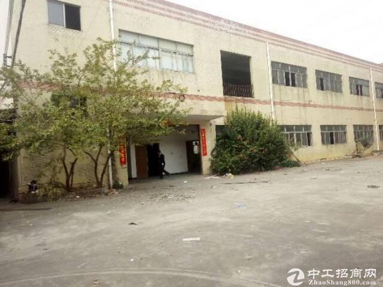 长安锦厦一楼厂房600平方5.5米高 空地大可做仓库