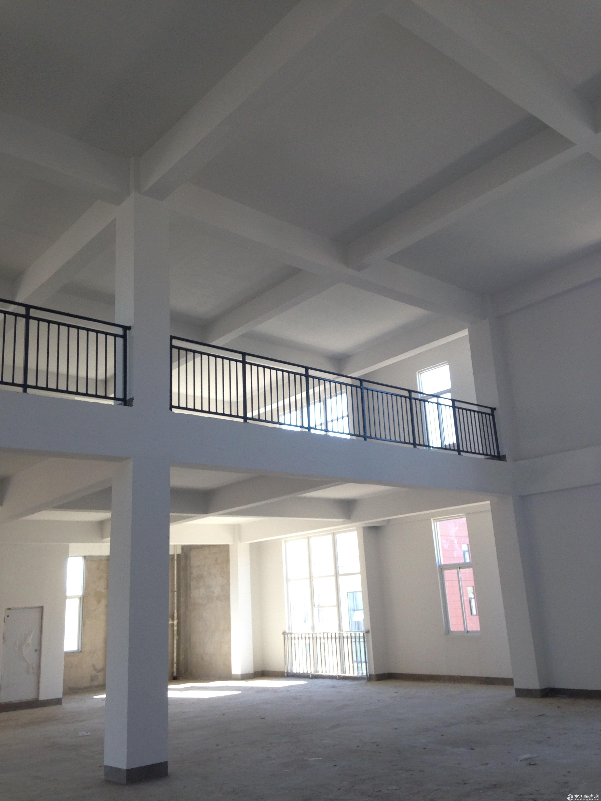 高新区4000㎡厂房出售，产研办一体化设计，首层7.2米挑高